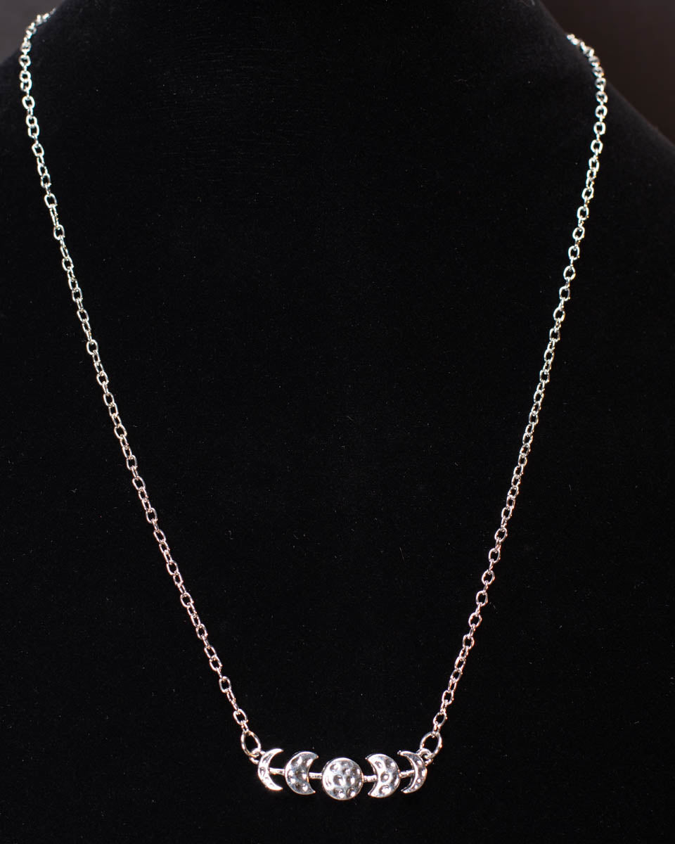 Frayle Moon Phases Necklace