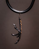 Frayle Black Raven's Claw Earrings