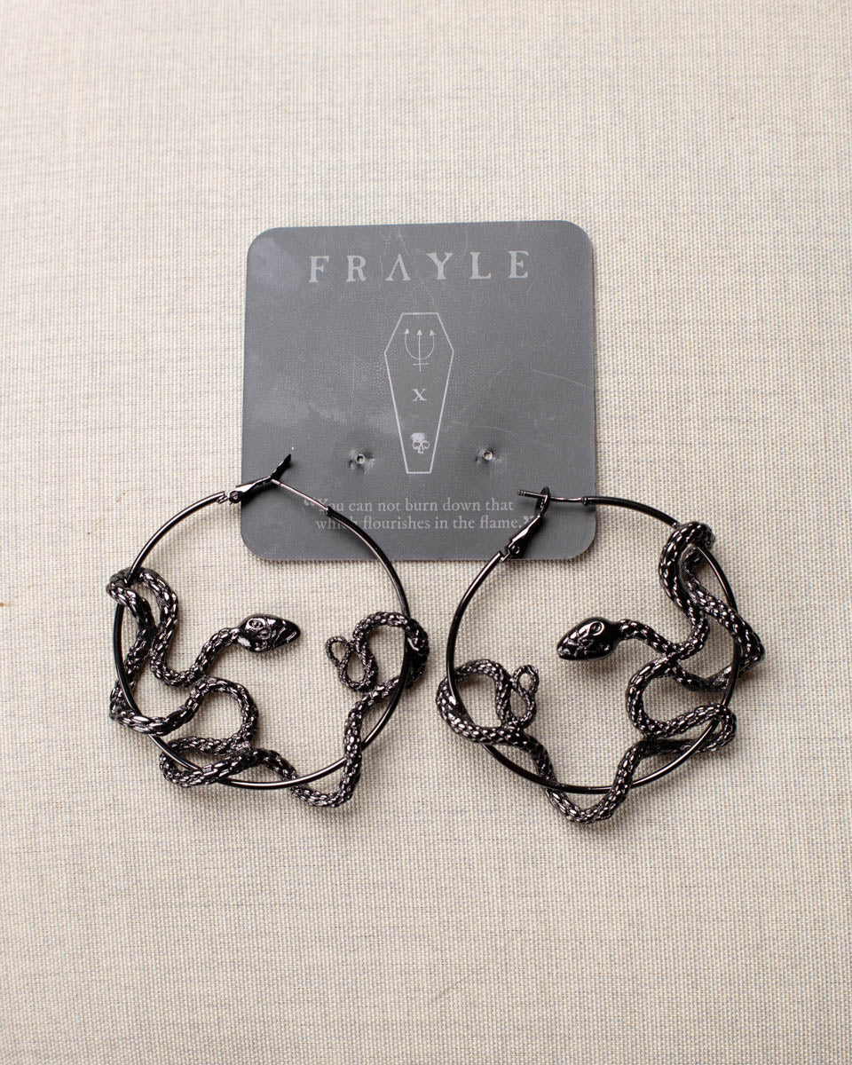 Frayle Black Snake Earrings
